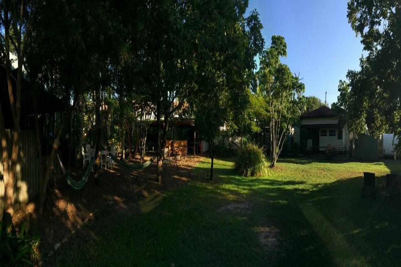 Woolshed Eco Lodge Hervey Bay Exterior photo